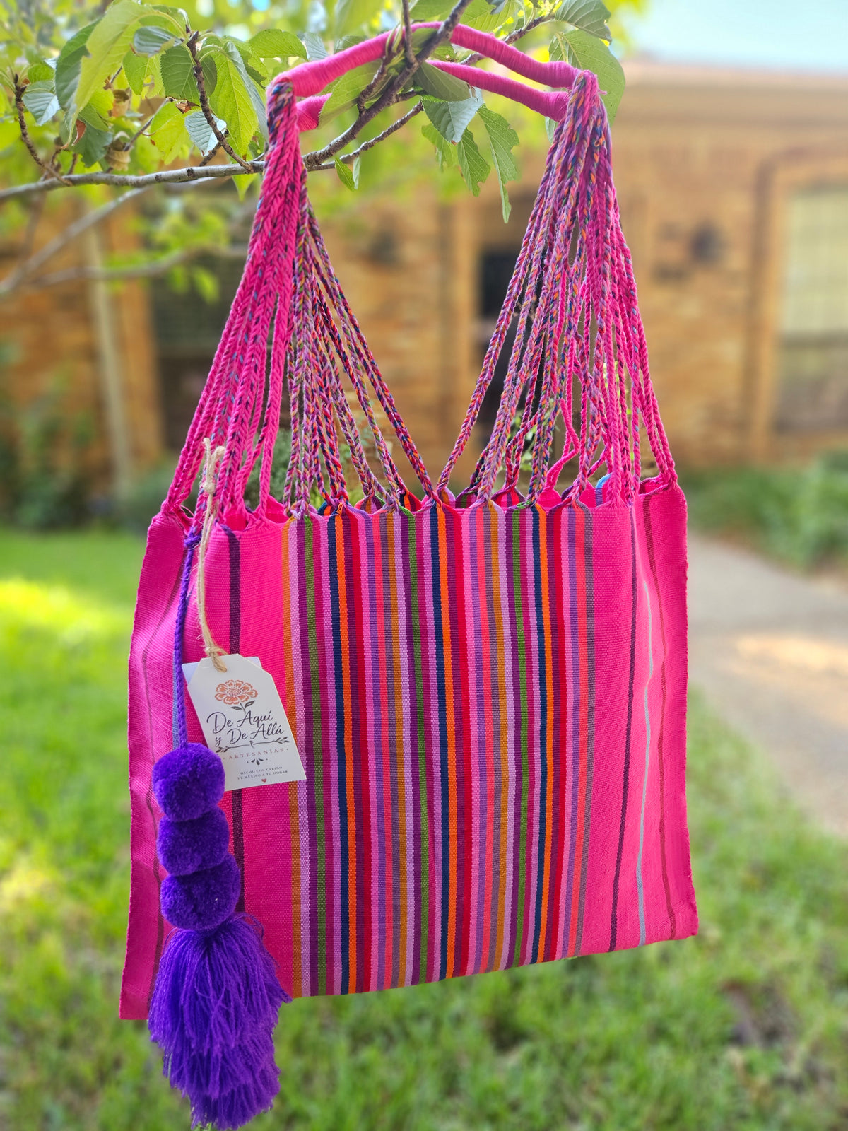 Handwoven Tote Bag with Colgante