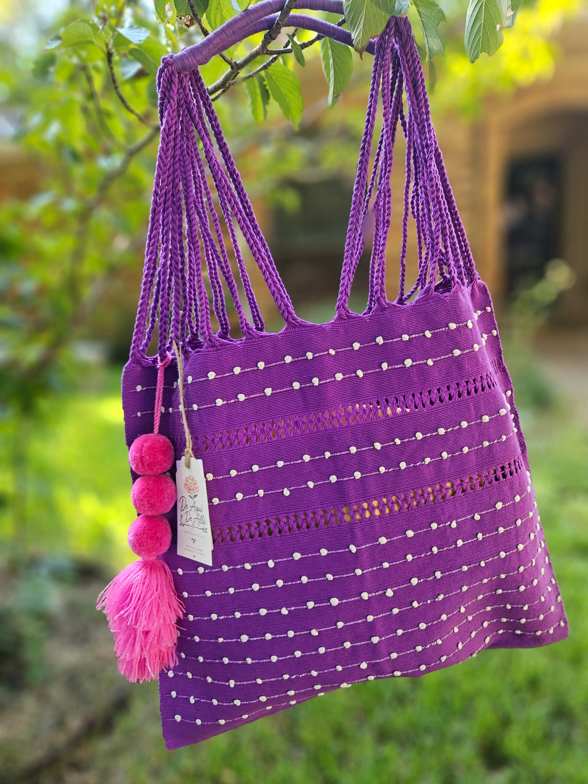 Handwoven Tote Bag with Colgante